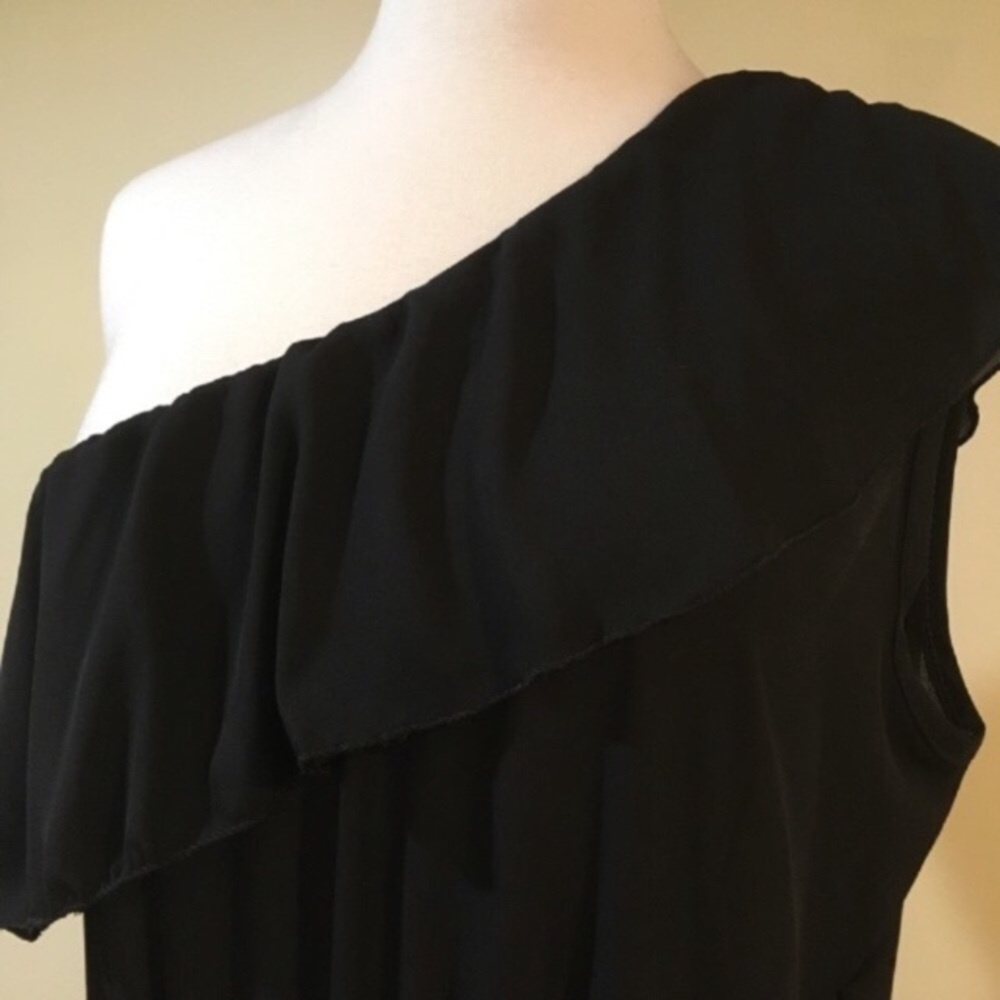 Off One Shoulder Ruffled Chiffon Jumpsuit w Belt - Picture 6 of 6